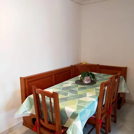 Piso 4 Cerca De La Playa 발도비노